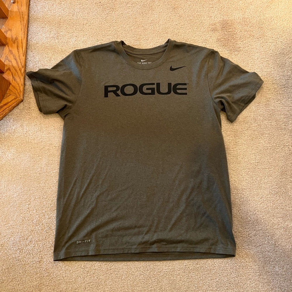 ROGUE FITNESS NIKE DRI-FIT LEGEND 2.0 TEE